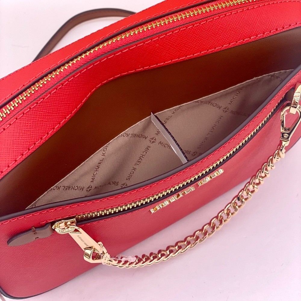 Michael Kors Women's Jet Set Logo
East West Zip Chain Crossbody - Picture 3 of 12